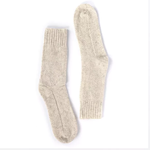 Load image into Gallery viewer, MINI HYGEE PRESENTS - Tea pop Winter tea and Wool Socks Fuzzy Beige M (Size 36-41)
