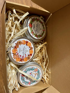 HOLIDAY BOND - 2XCANDLE & WAX MELTS (limited edition) IN BOX!