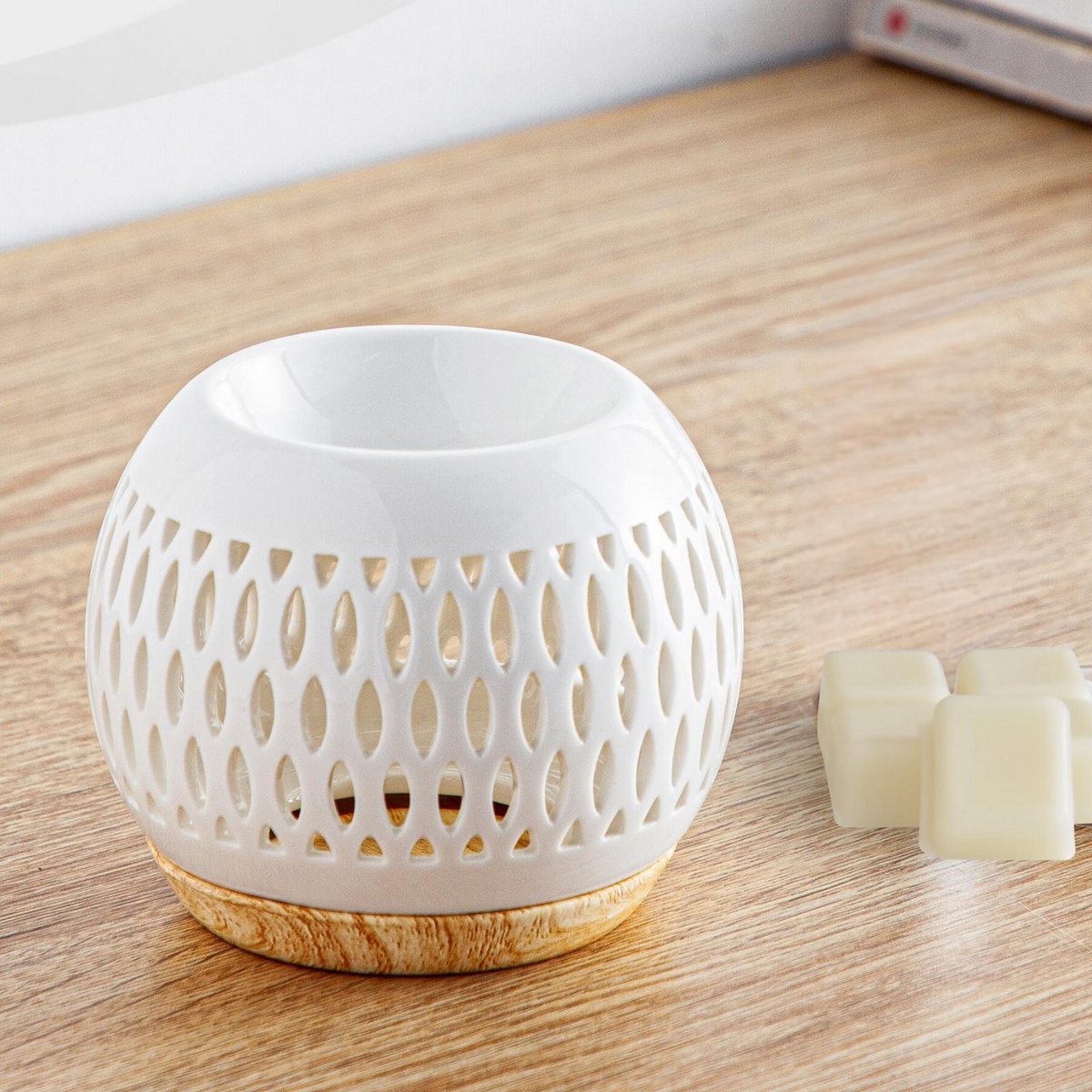 TRELLIS - WAX WARMER (for use with candles) - for scented wax melts or essential oils