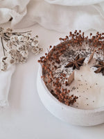 Load image into Gallery viewer, Soy floral candle in cement jar – Woody aroma
