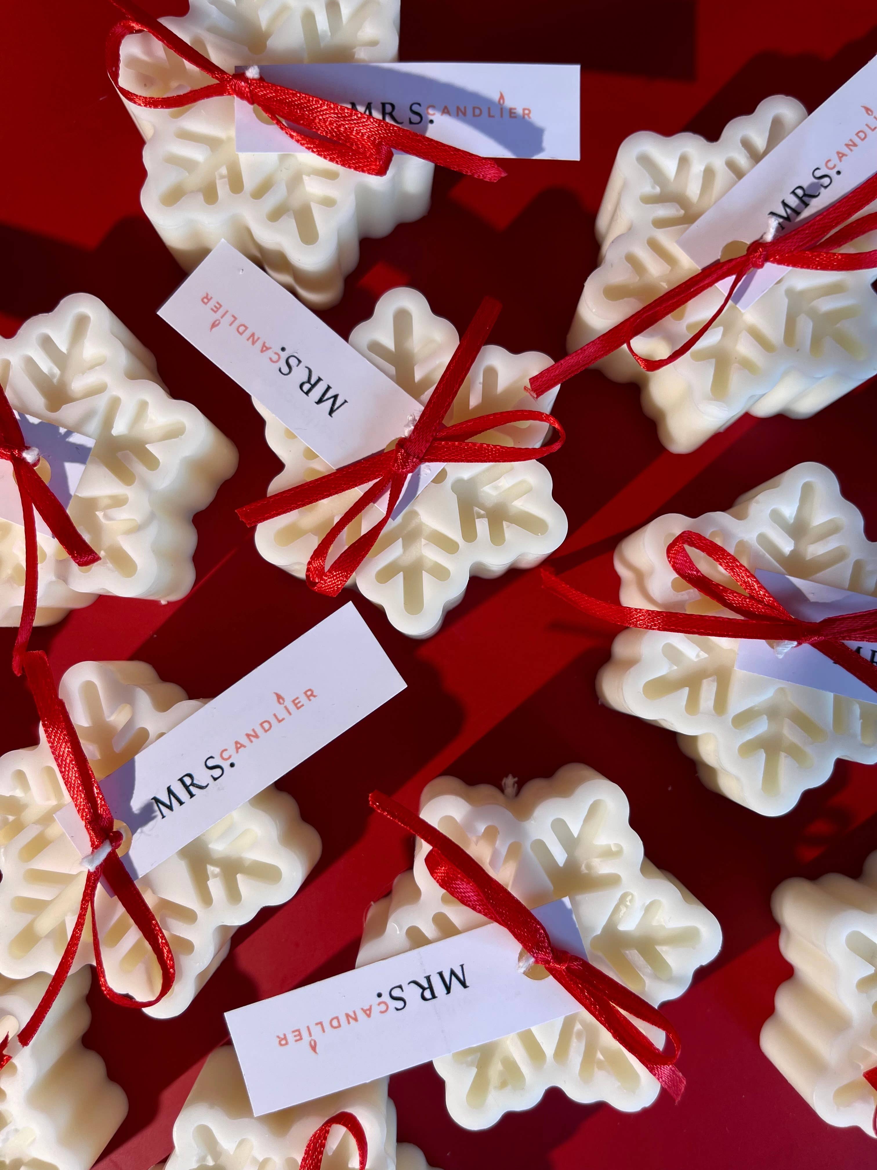 Snežinka - naravna sojina dekorativna svečа