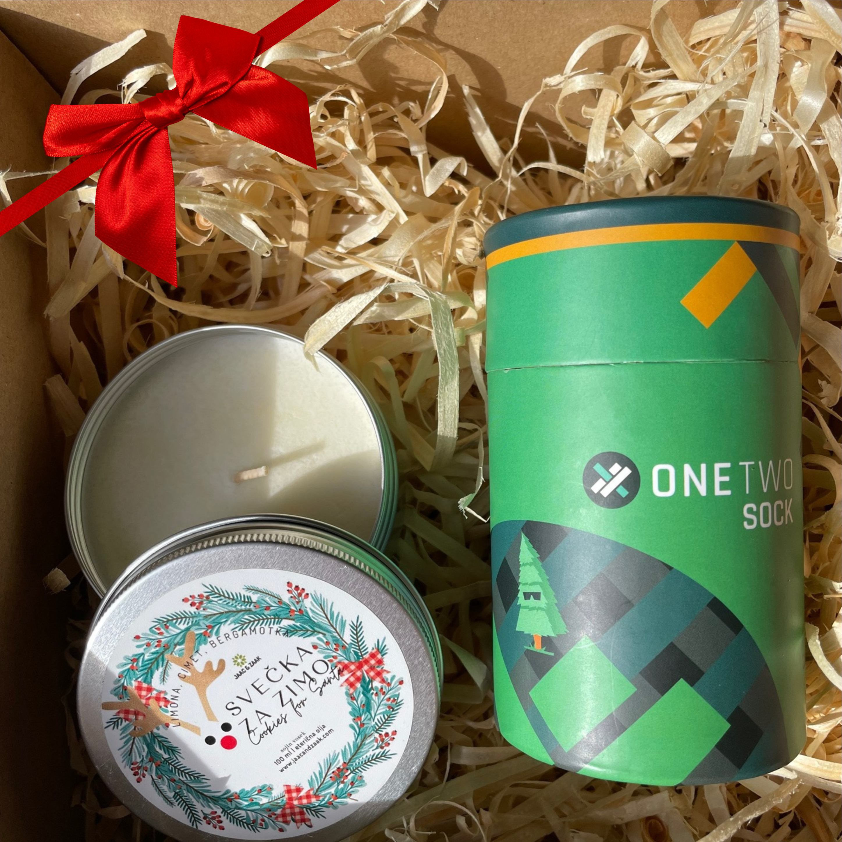 HYGEE Gift - Christmas candle + Socks Uncle Pine (2 size)